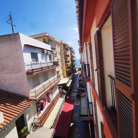 Casa Carmela Фуэнхирола